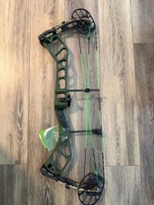 PSE Embark Compound Bow left hand 60lbs
