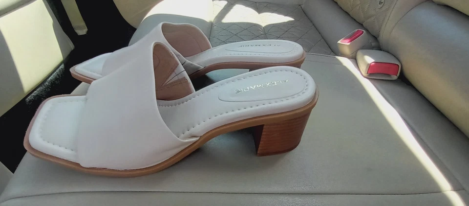 Alex Marie Puntera Cuadrada 2.5” Tacones Plantilla Acolchada Talla 9W Foto 3 de 4