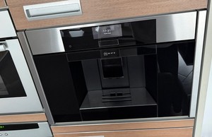 Neff Kaffeevollautomat, Einbauschrank, DEFEKT   für Bastler, Ersatzteile