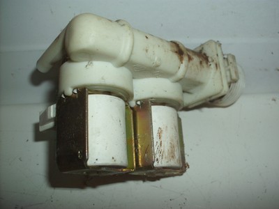 Ausgebaut mit Ariston AVD 109, Ariston Elektroventil 31704