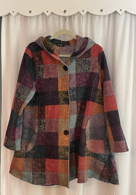 Damee Inc Multicolored Fleece Patchwork Print Jacket With Hood Medium