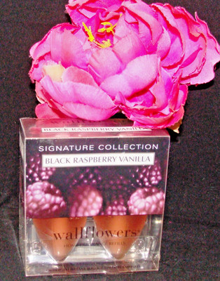 BATH & BODY WORKS BLACK RASPBERRY VANILLA 2 PC WALLFLOWER REFILL BULBS SET
