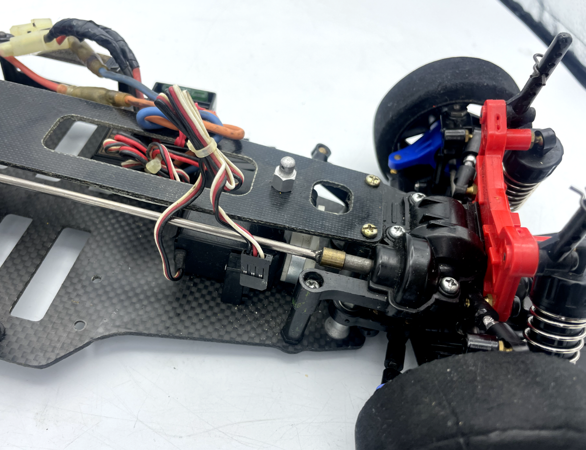 For parts TAMIYA TA-02 TA02 carbon chassis with motor and