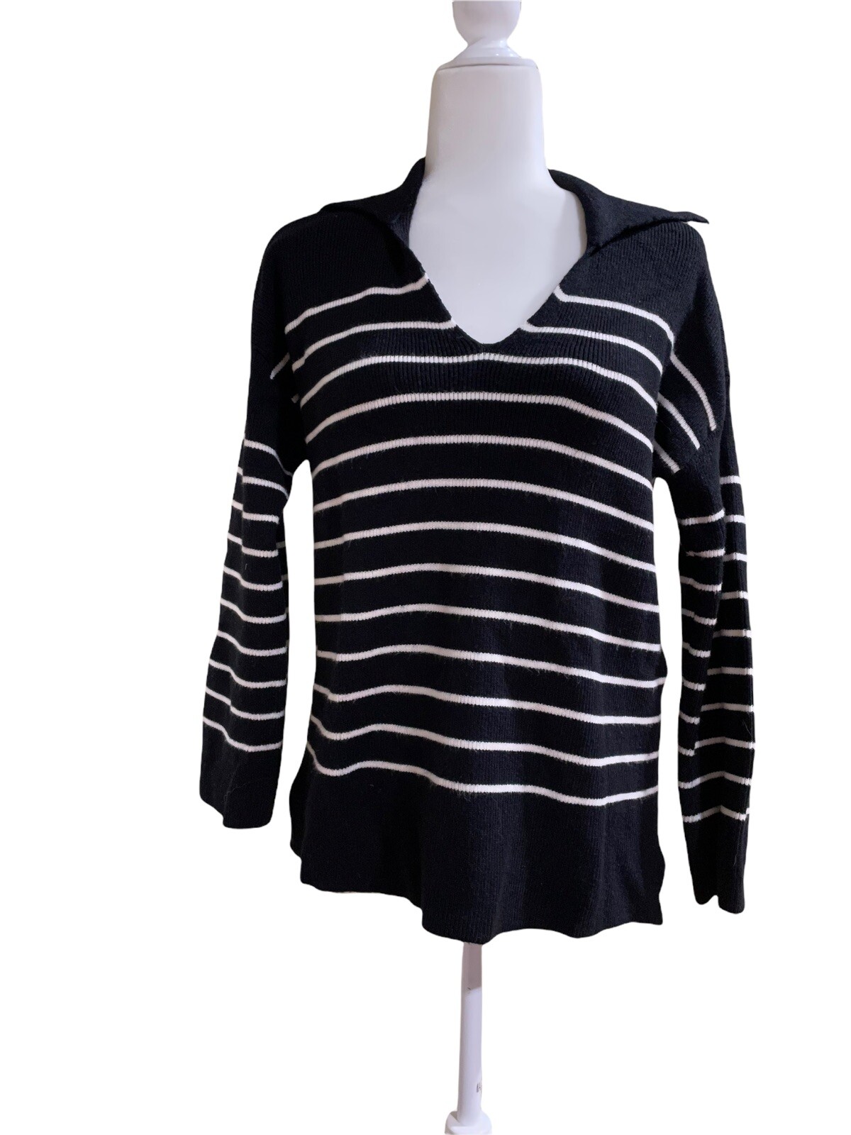 Philosophy Split Neck Collar Striped Sweater Wome… - image 1