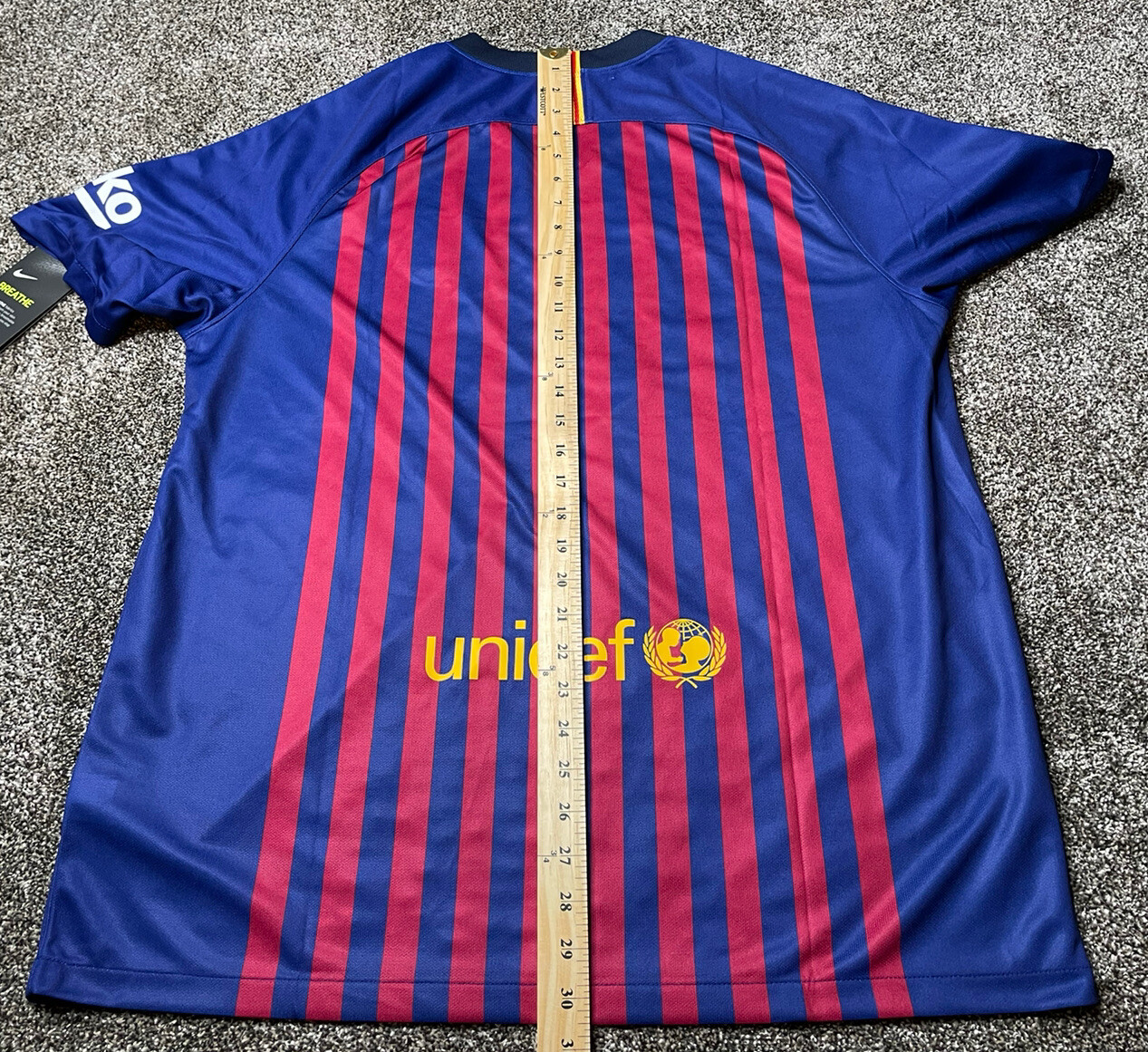 Nike FC Barcelona 18/19 Stadium Home Jersey Mens Size XL 894430 456 | eBay Nike FC Barcelona 18/19 Stadium Home Jersey Mens Size XL 894430 456 | eBay