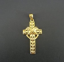Cross center Heart Cubic Zirconias Gold Vermeil over Sterling SIlver 925 PENDANT