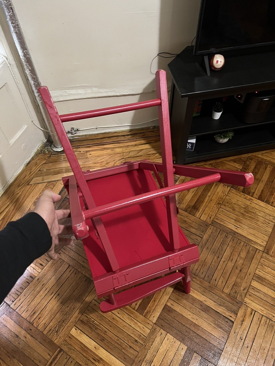 Supreme Director's Chair (Red) 18"