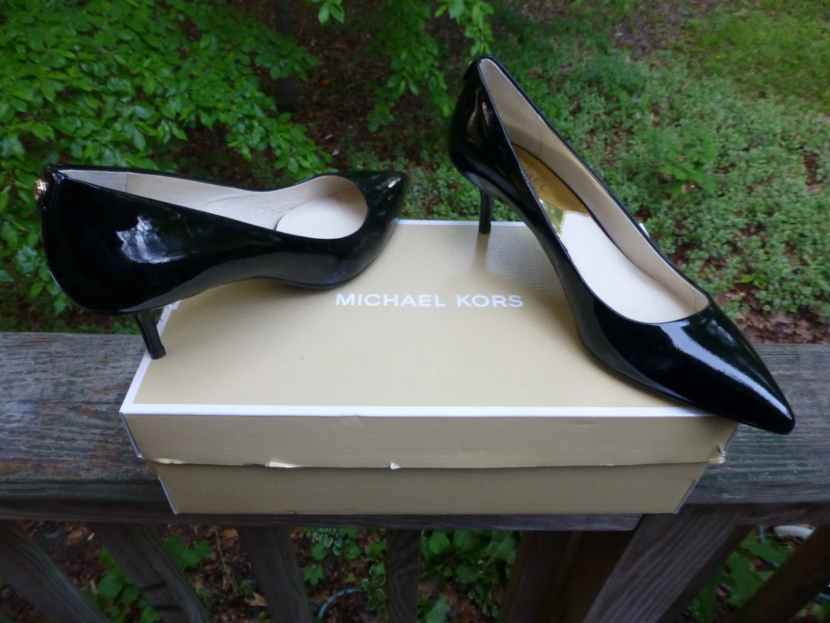 Michael kors black patent hotsell leather heels