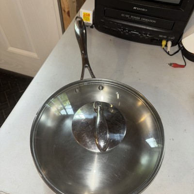 SALE! SALE!  TUPPERWARE SERIES ll  9.4 /24cm FRY PAN with GLASS COVER New In Box