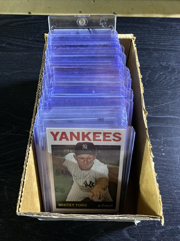 LOT OF SPORTS CARDS W/ RC-INSERT-PRIZM⚾️🏀🏈ALL TOPLOADED🏈🏀⚾️