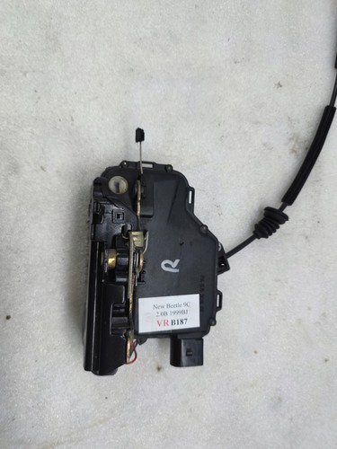 Türschloss Schloss Tür vorne rechts   VW New Beetle 9C 2.0B 99BJ B187
