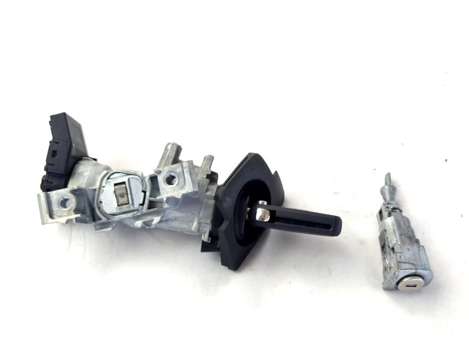 1K0905851 KIT BLOCCHETTI ACCENSIONE APERTURA CON CHIAVE VOLKSWAGEN POLO 1.0 B 55 — 第 2/4 张图片