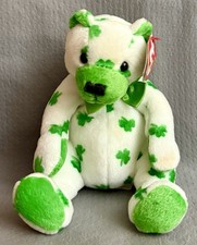 Ty Beanie Baby Clover the Bear DOB March 17, 2001 Irish White Green Lucky Plush