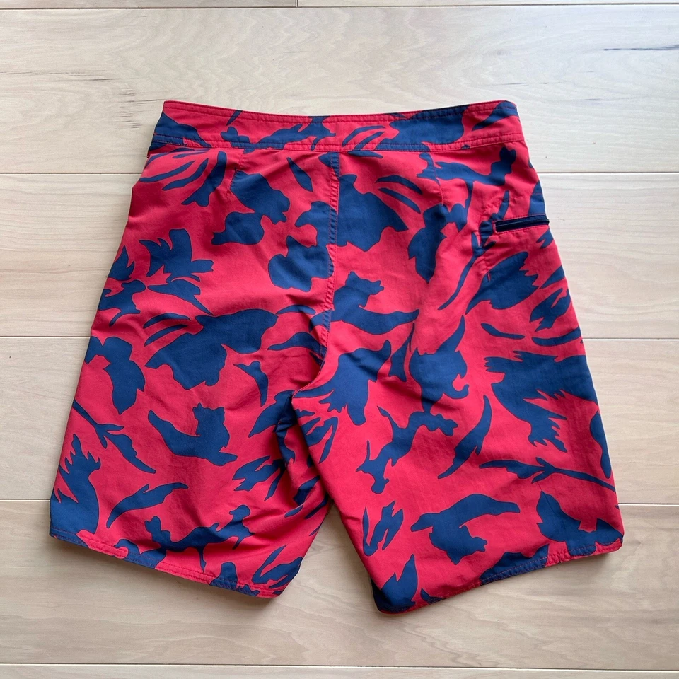 Patagonia Wavefarer Board Shorts Floral Swim Trunks 9” Inseam Men’s 30 - Image 2 of 4