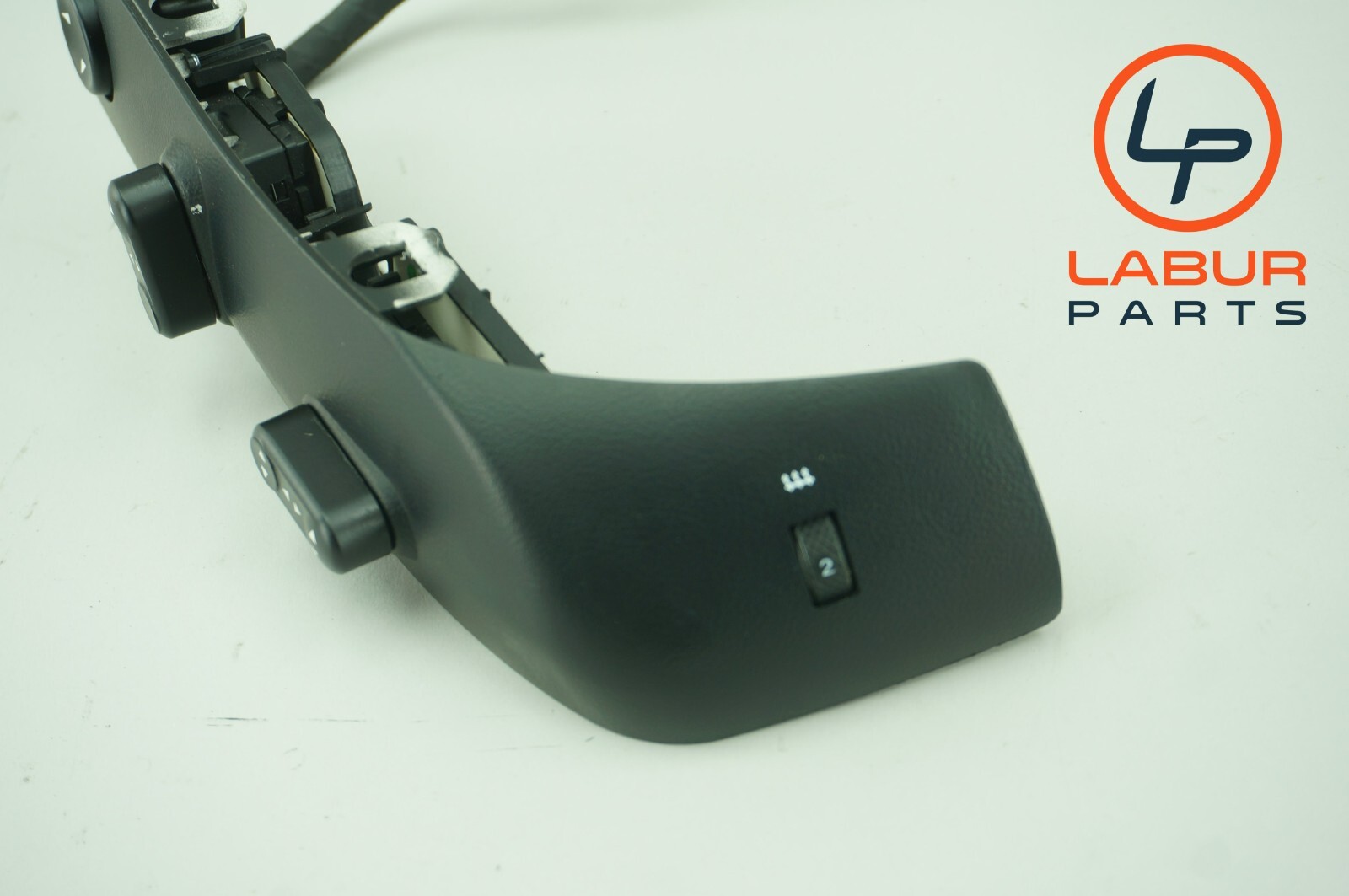 M139 03-13 Maserati Quattroporte Front Right Passenger Seat Control Switch A941