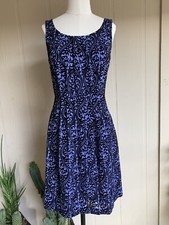 LOFT Ann Taylor Dress  Size 0 Velvet Details 