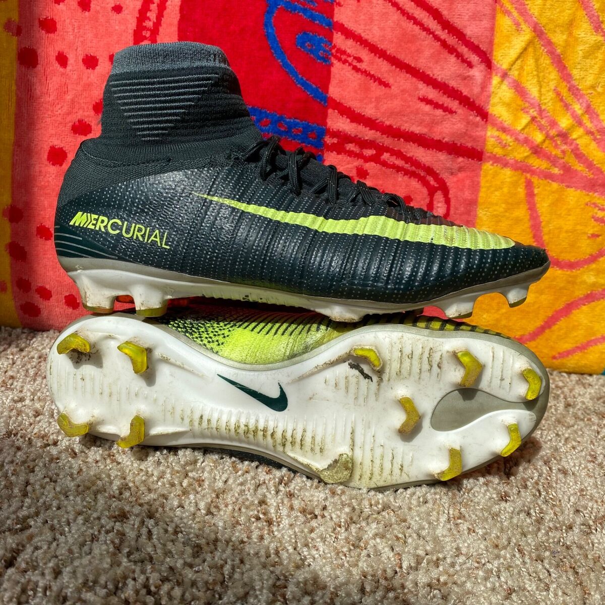 Nike Mercurial Superfly 5 V CR7 FG Size 8 US ACC High Top Nike Mercurial Superfly 5 V CR7 FG Size 8 US ACC High Top