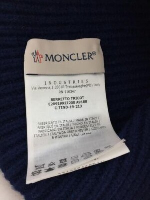 MONCLER BERRETTO TRICOT Knit Cap Hat E20919927200 Patch