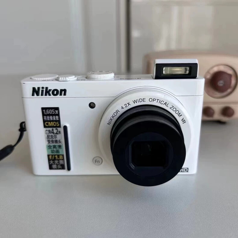 Nikon Coolpix P310 16.1MP Compact Digital Camera WHITE ENGLISH-90