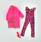Vtg. Barbie Casey Goes Casual Sears Exclusive Gift Set Jumper, Coat, Shoes #3304