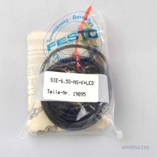 Festo proximity switch SIE-6.5S-NS-K=LED 19095 original packaging