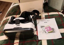 VR Virtual Reality Headset Sharper Image Whit...