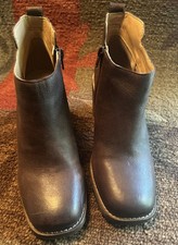 Crown Vintage Espresso Waxed Leather Side Zipper Block Heel Ankle Boots 8 W/Box