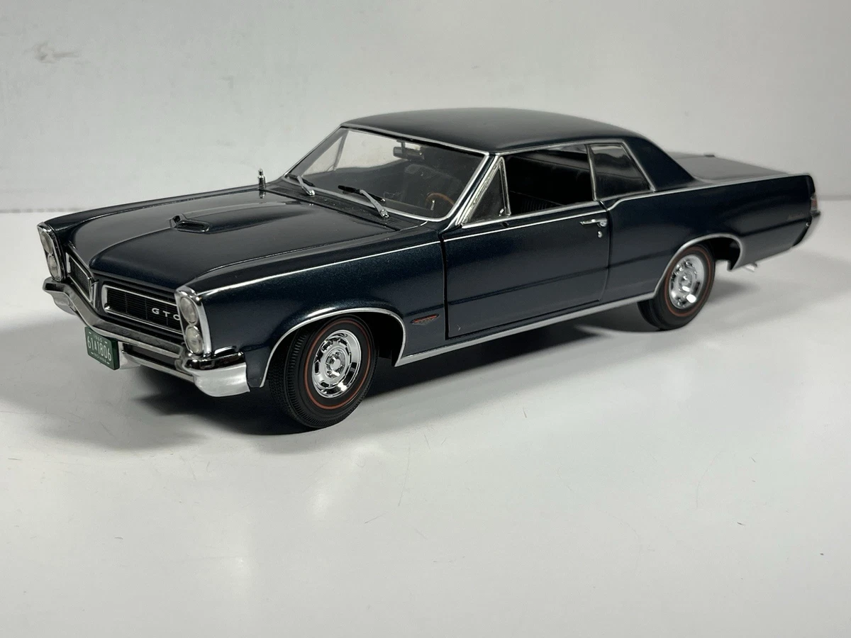 Sunstar 1:18 Scale Diecast & Toy Vehicles for sale | eBay