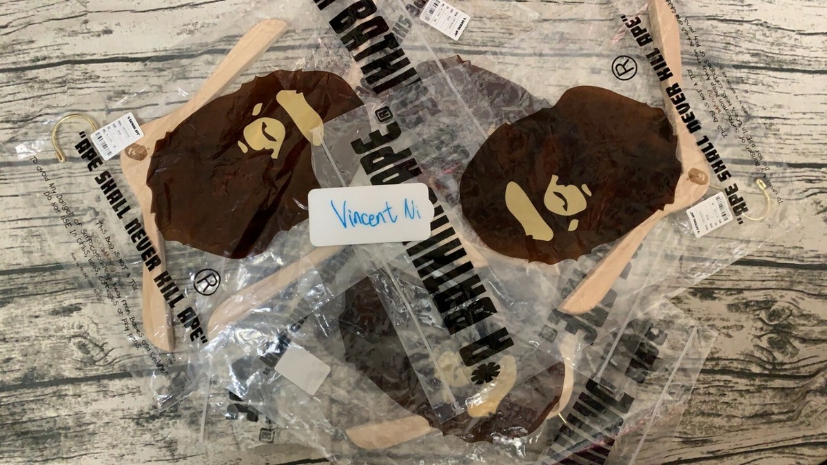 A BATHING APE APE HEAD HANGER | eBay