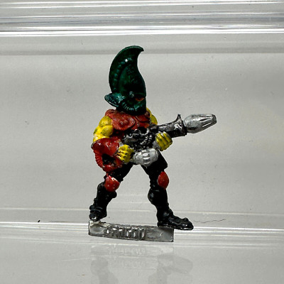 Vintage Warhammer 40K Eldar Fire Dragon Figure Meltagun Citadel Metal D Painted