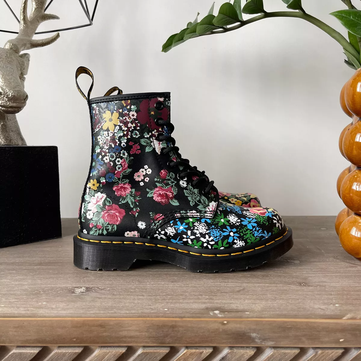 Dr MARTENS 1460 FLORAL BOOTS Pascal Black Leather UK 3 5 EU 36 38 US 5 7 RARE