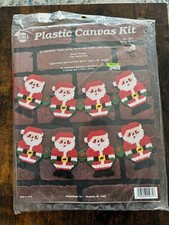 NEW Plastic Canvas Craft Kit Garland Santas Needle Magic