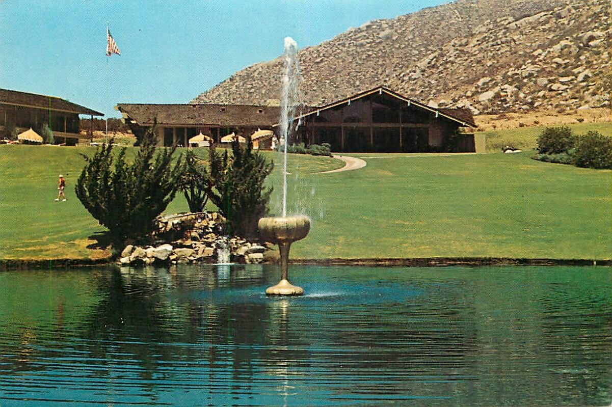Postcard Champagne Glass Fountain Lawrence Welk's Country Club