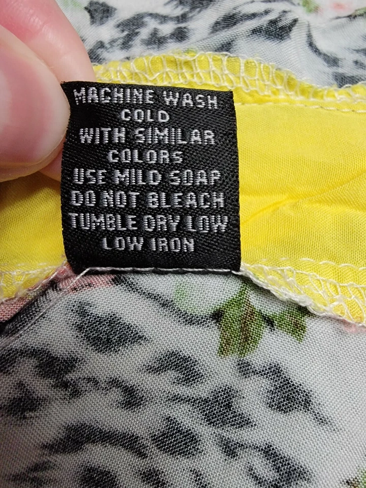 New Look Womens Shirt Top Blouse Size 3X Multicolor Floral Animal Print - Image 4 of 4