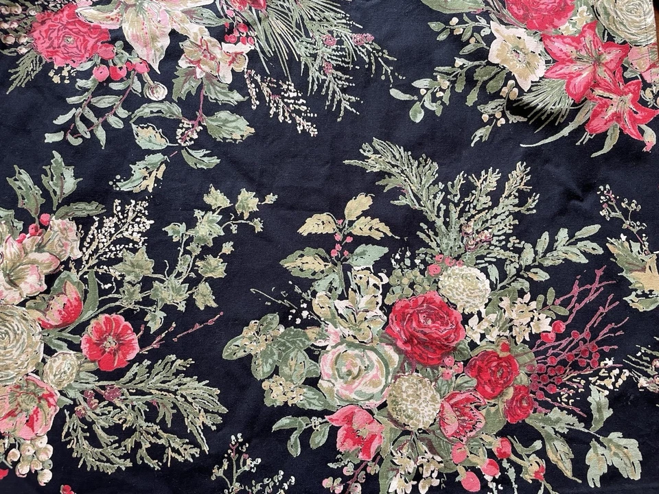 April Cornell Merry Black Apron Red & Ivory Floral One Size Cotton - Image 4 of 4