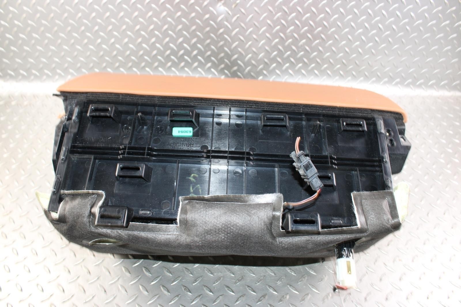 Bentley Flying Spur 2013-2018 Right Dashboard trim panel Tan