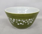 Vintage Pyrex Crazy Daisy Green Spring Blossom #401 1.5pt Small Mixing Bowl