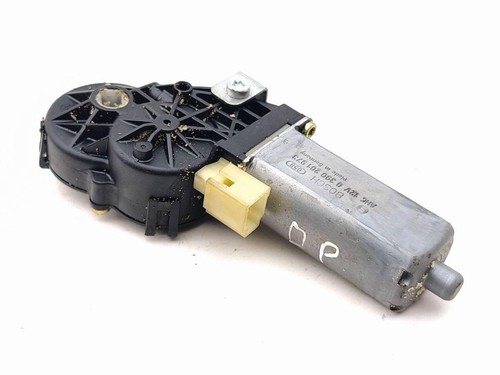 BMW 7 E65, E66, E67 Sitzsteuerungsmotor vorne rechts 0390201973 3.00 32798595