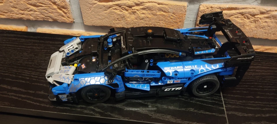 LEGO Technic 42123 McLaren Senna GTR, photo 4 sur 5