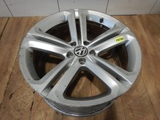 Alufelge VW Tiguan 5N R-LINE 9J x 19 Zoll ET33 5x112 5N0601025T MALLORY Original