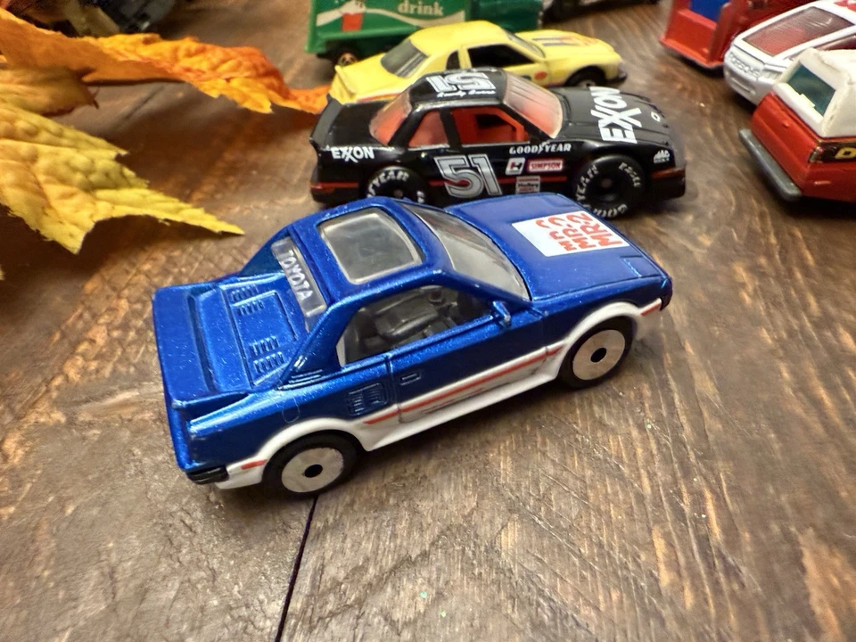 Vintage Hot Wheels Die Cast Car Lot & matchbox Car Toys Orginal Case 19 Cars 60s - Image 3 of 4