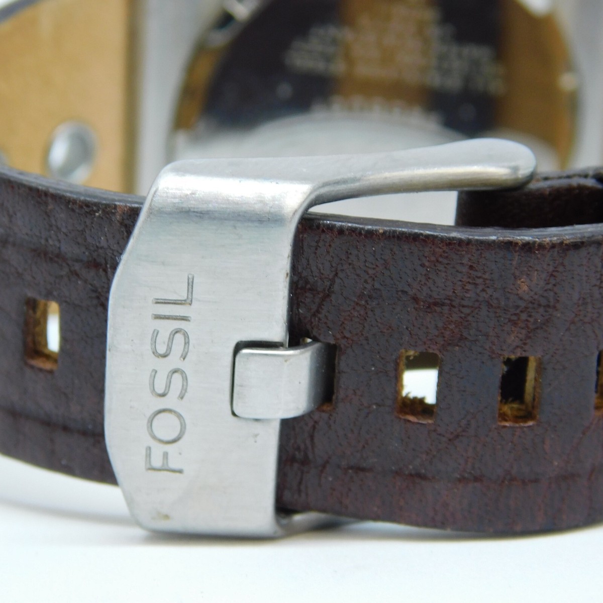 Fossil Authentic JR-9273 Genuine Leather Quartz Analog Men's