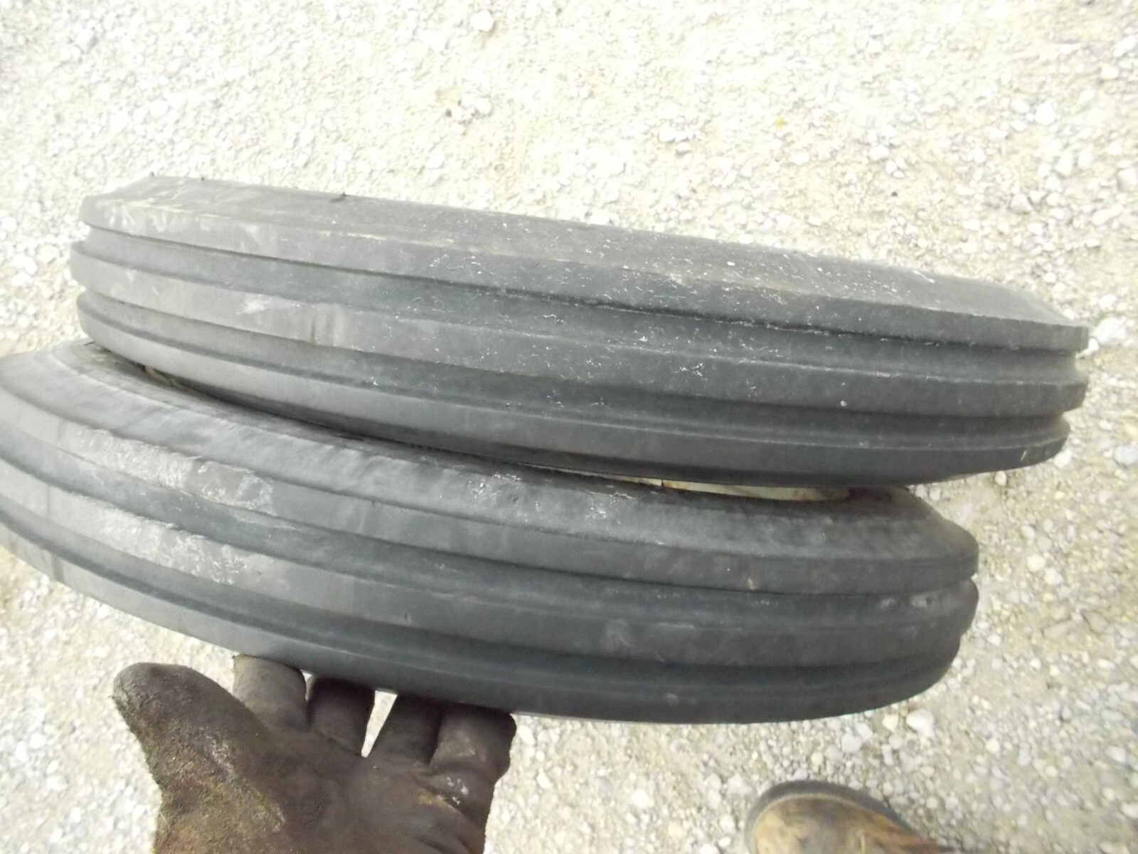 Ford 8N Tractor ORIGINAL tall Rims & 4.00 x 19" Deestone 3 rib tires eBay