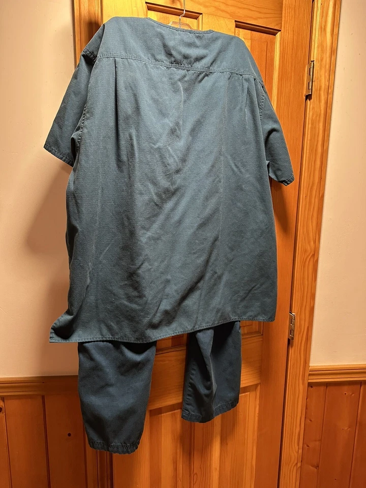 Uniforme Carhartt - Top y Pantalones, XL, Excelente Estado Trabajo, Médico, Hospital Foto 2 de 4