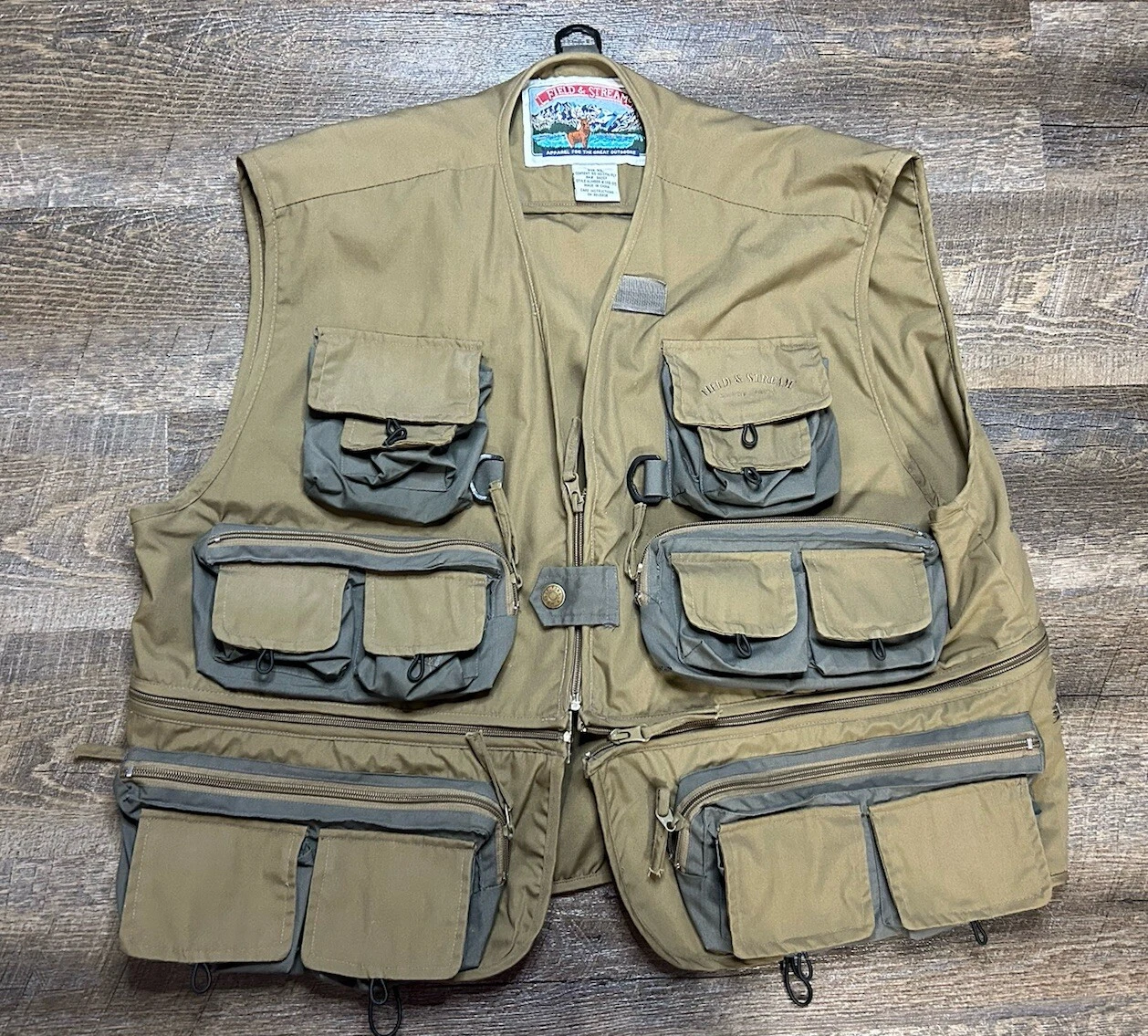 Vintage Field & Stream Vest Mens XL KHAKI Tan Fishing Pockets Hike Utility Cargo