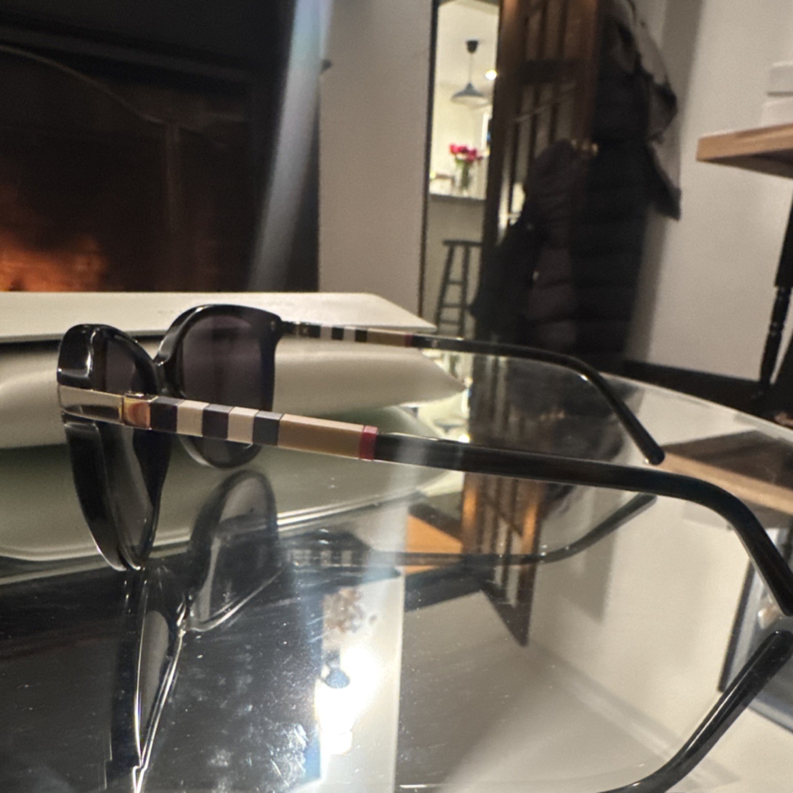 Burberry womens Cat Eye Sunglasses Black Frame Striped Gray Gradient Lens thumbnail 5