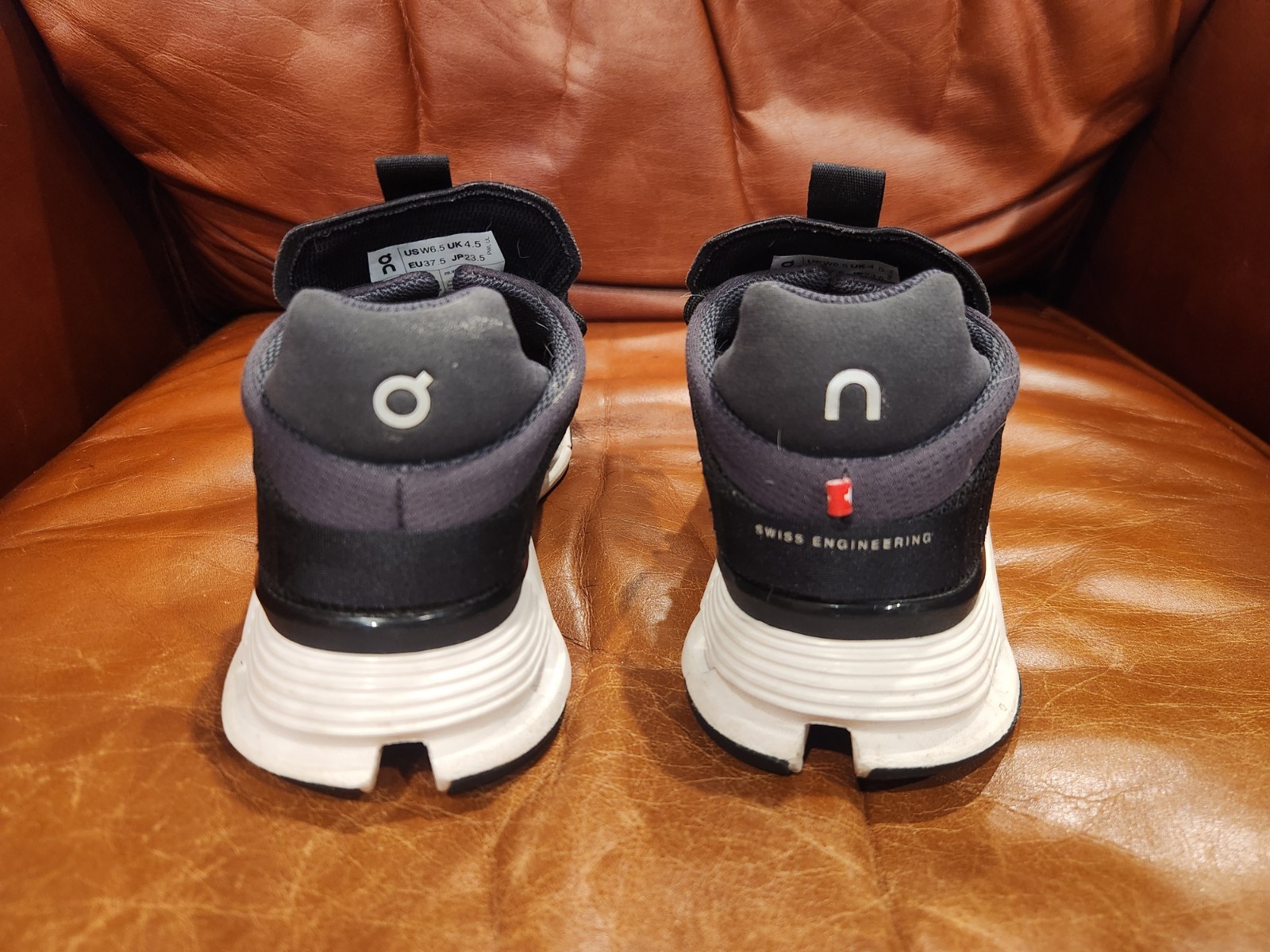 On Cloud Cloudnova Black Running Shoes Womens Siz… - image 5