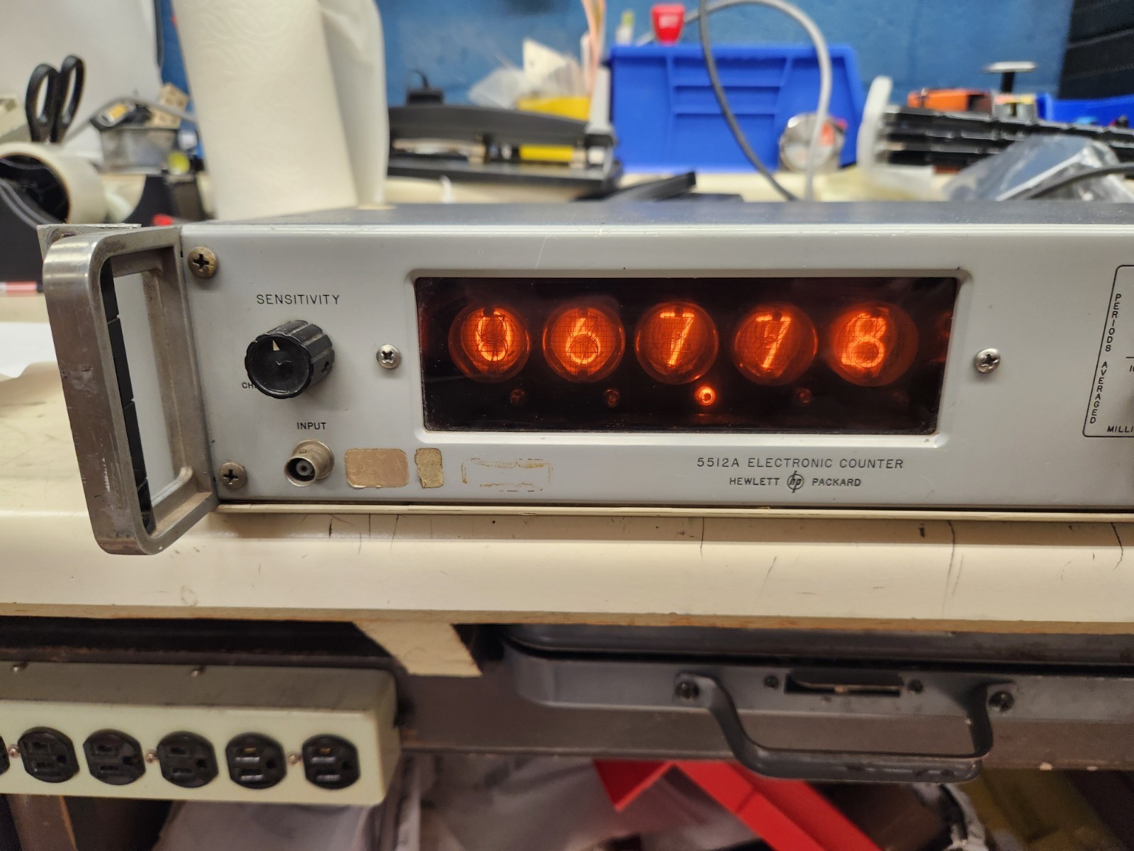 HP 5512A Electronic Counter, WORKING, NIXIE TUBES BRIGHT AND LOOK GOOD.
