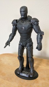 hot toys iron man gunmetal