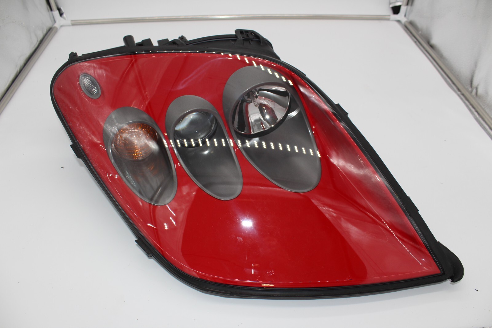 Ferrari 575M RH Rosso Corsa Headlight Lamp Assembly Factory OEM P/N 67258369